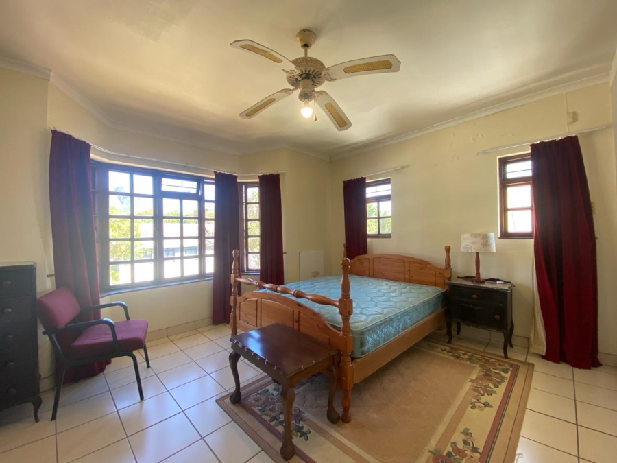 To Let 1 Bedroom Property for Rent in Rondebosch Western Cape